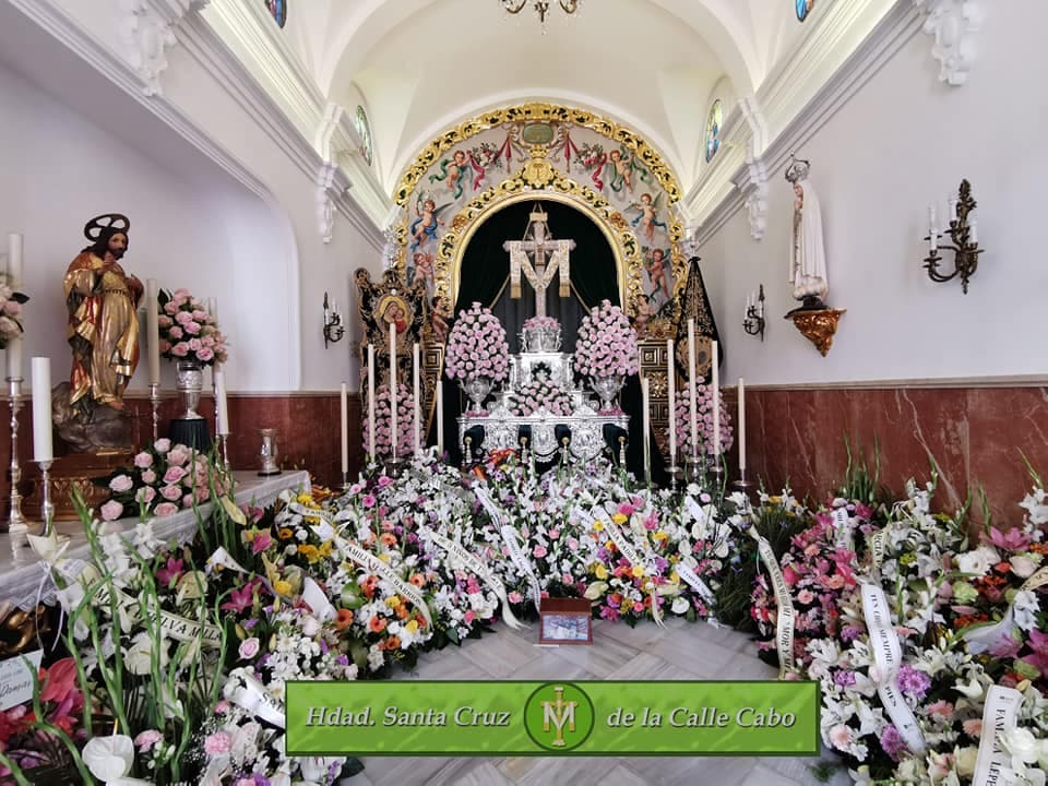 Comunicado sobre flores en la Capilla